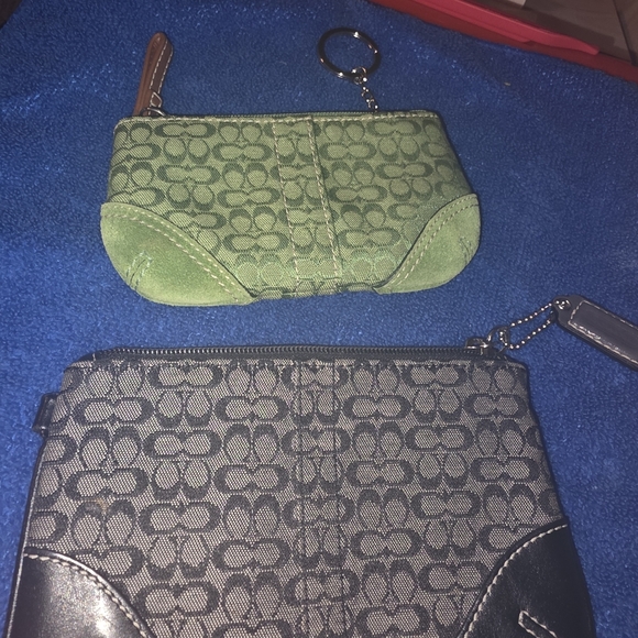 2 Coach Pouch - Picture 2 of 2